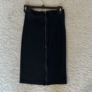 Black pencil skirt